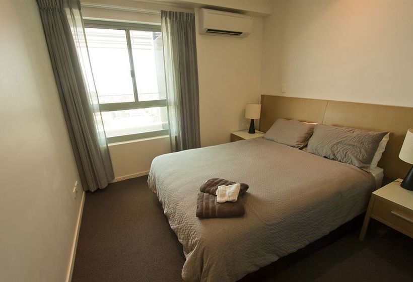 Darwin Executive Suites & Free Car