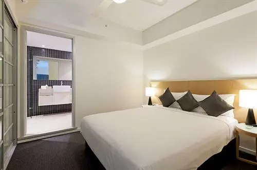 Darwin Executive Suites & Free Car