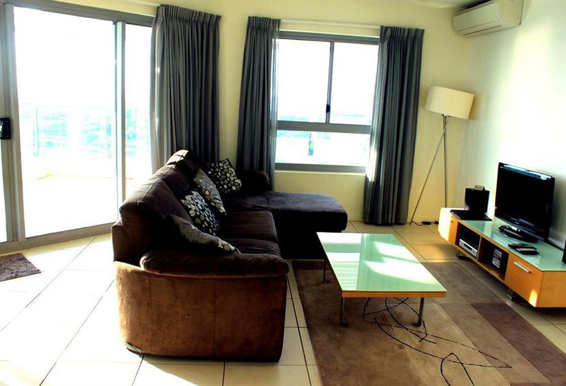 Darwin Executive Suites & Free Car