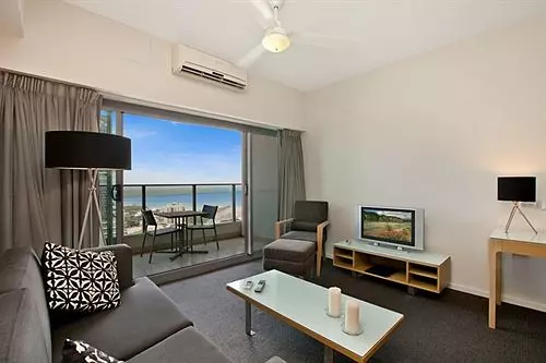 Darwin Executive Suites & Free Car