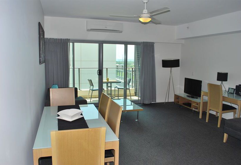 Darwin Executive Suites & Free Car