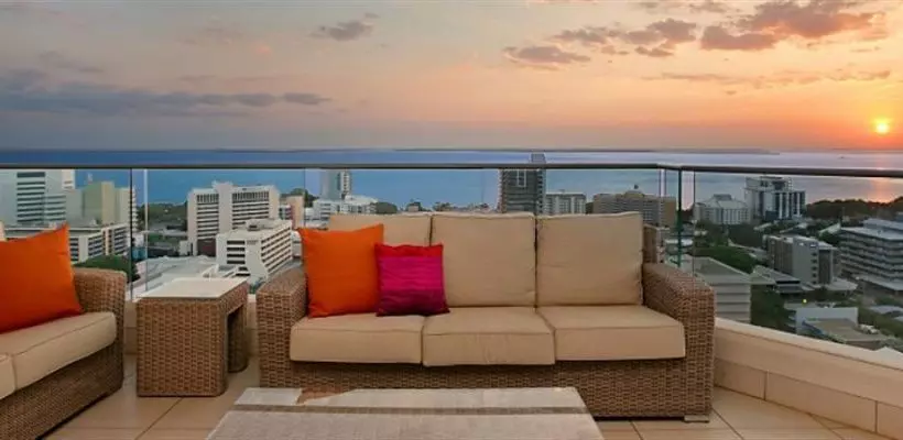 Darwin Executive Suites & Free Car