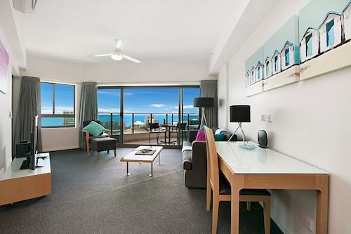 Darwin Executive Suites & Free Car