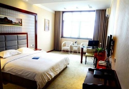 Otel Super 8  Suizhou East Bus Station