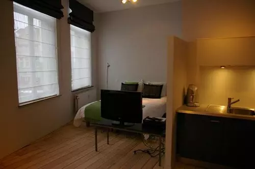 Typically Brussels Apart