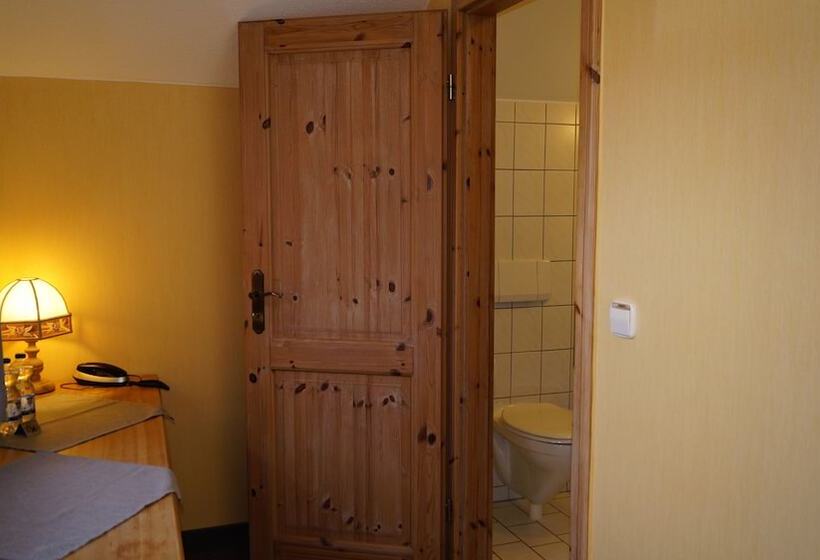 호텔 Landgasthof Falken