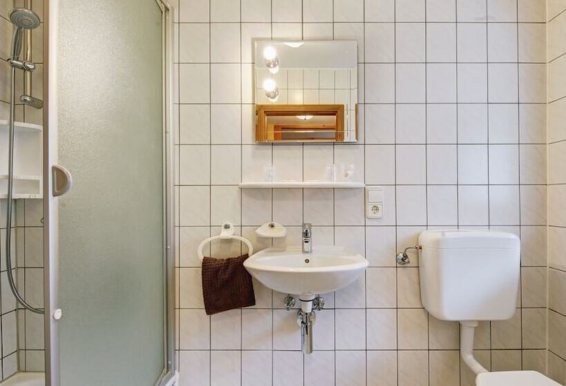 호텔 Landgasthof Falken