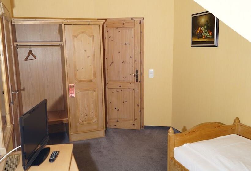 호텔 Landgasthof Falken