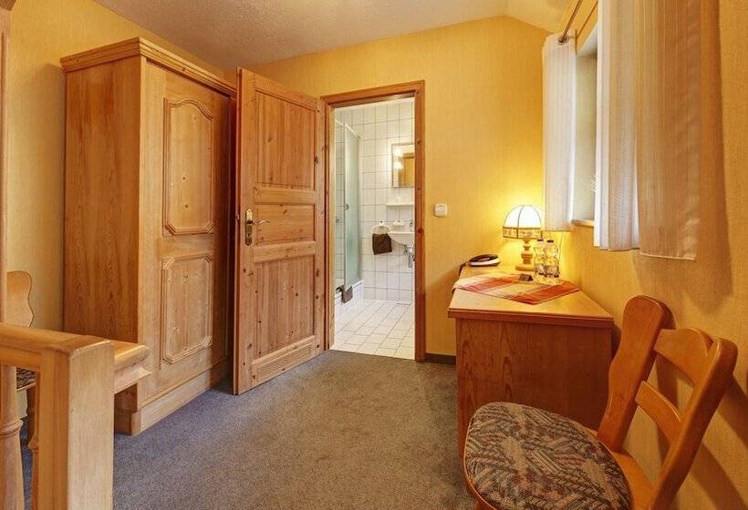 호텔 Landgasthof Falken