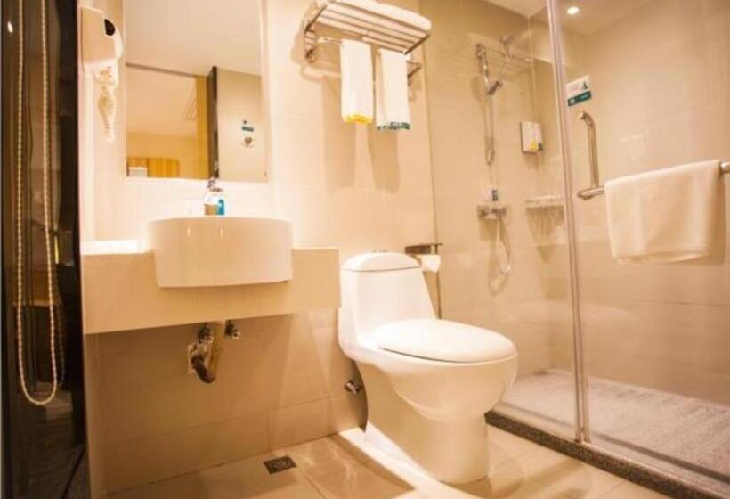 Hotel City Comfort Inn Zhanjiang Seaside Park Guanhai Corridor