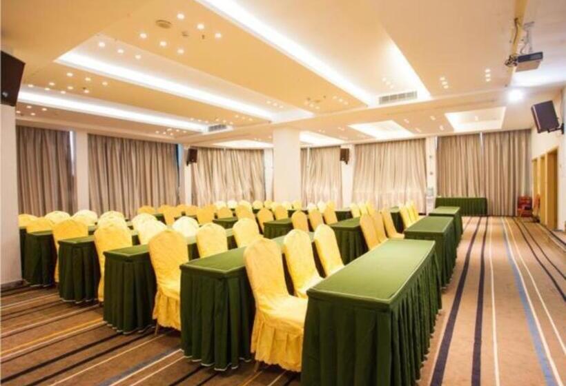 Hotel City Comfort Inn Zhanjiang Seaside Park Guanhai Corridor