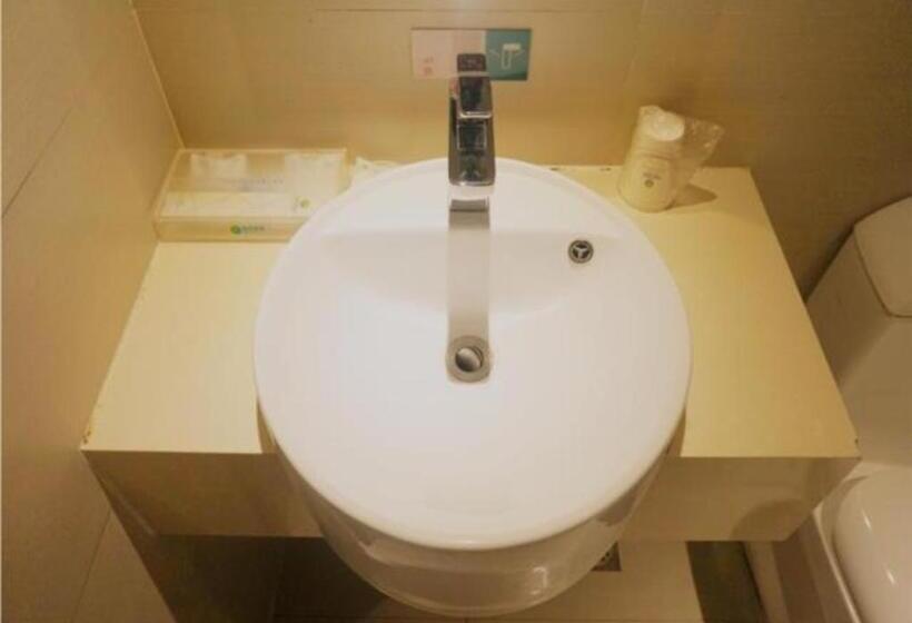 Otel City Comfort Inn Zhanjiang Middle Renmin Avenue Dingsheng Square