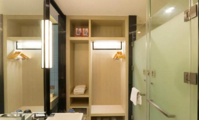 Echarm Hotel Wuhan Jianghan Road Walking Street