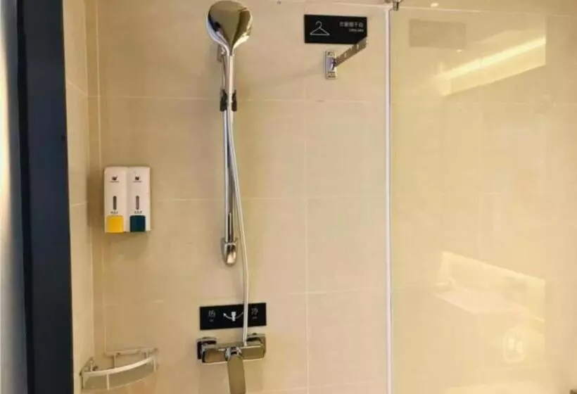 ホテル City Comfort Inn Guangzhou Liwan Zengjiao Jushu Metro Station