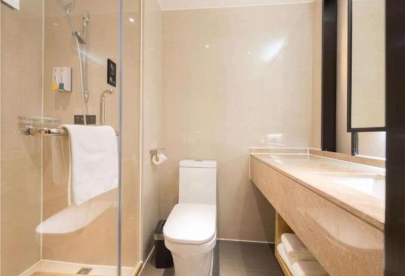 בית מלון כפרי City Comfort Inn Guangzhou Liwan Zengjiao Jushu Metro Station