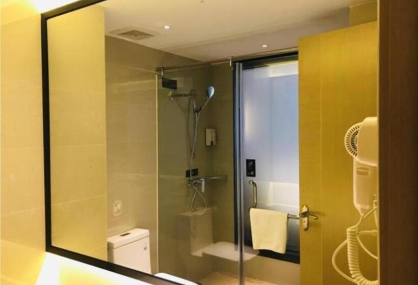 בית מלון כפרי City Comfort Inn Guangzhou Liwan Zengjiao Jushu Metro Station