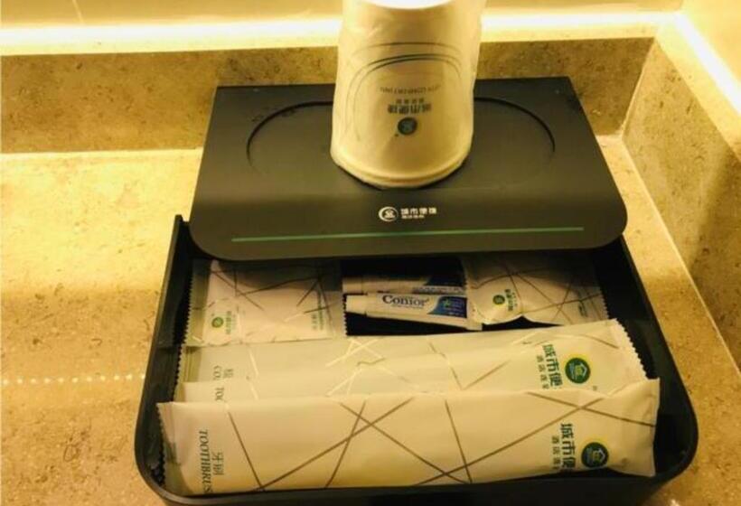 בית מלון כפרי City Comfort Inn Guangzhou Liwan Zengjiao Jushu Metro Station