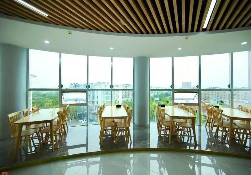 ホテル Greentree Inn Wuxi Jiangyin Changjing Town Selected