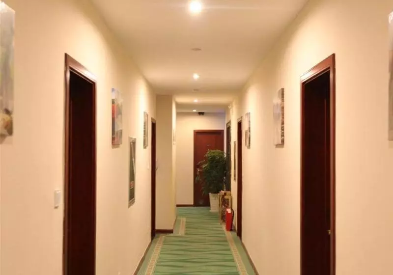 Hotelli Greentree Inn Weihai Passenger Transport Terminal