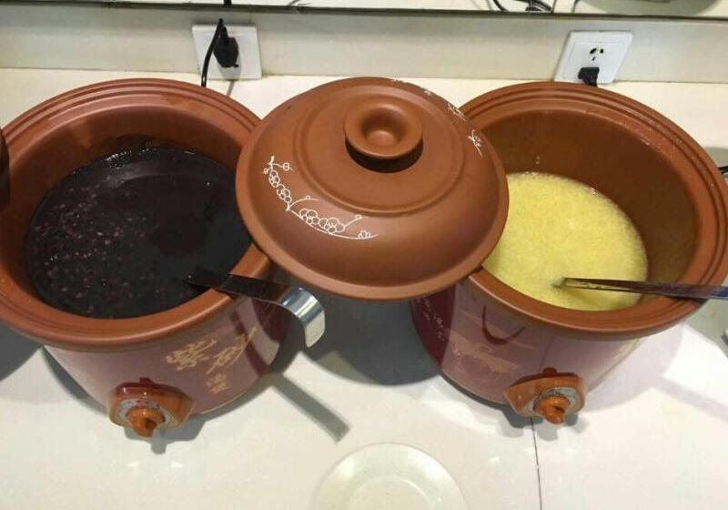 Hotelli Greentree Inn Weihai Passenger Transport Terminal