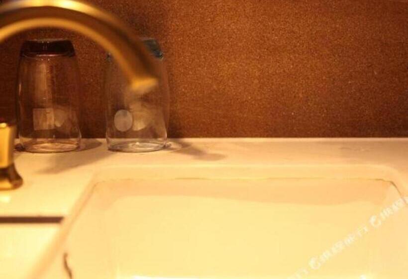 Otel James Joyce Coffetel·beijing Mentougou Government Xinqiao Street