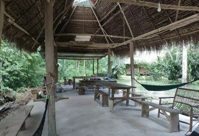 Retkeilymaja Shintuya Hot Springs