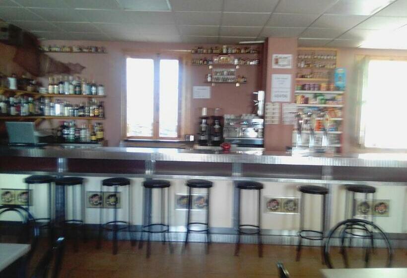 Hostel Albergue El Pozuelo