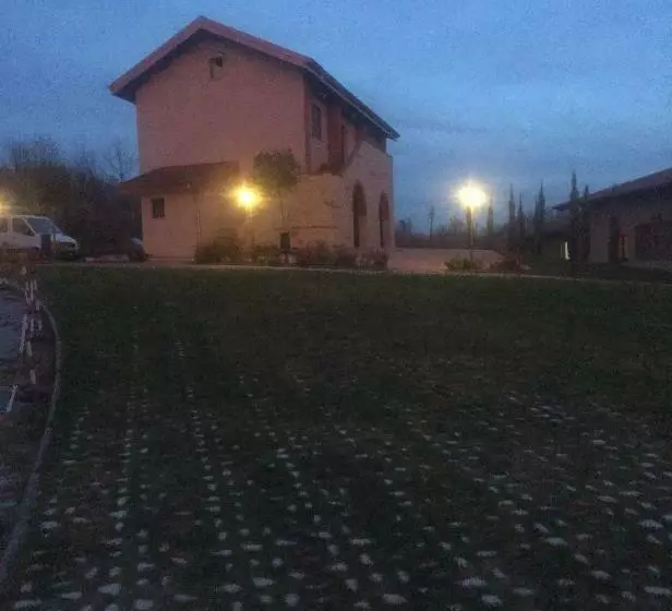 ホテル Agriturismo Montebeltrano