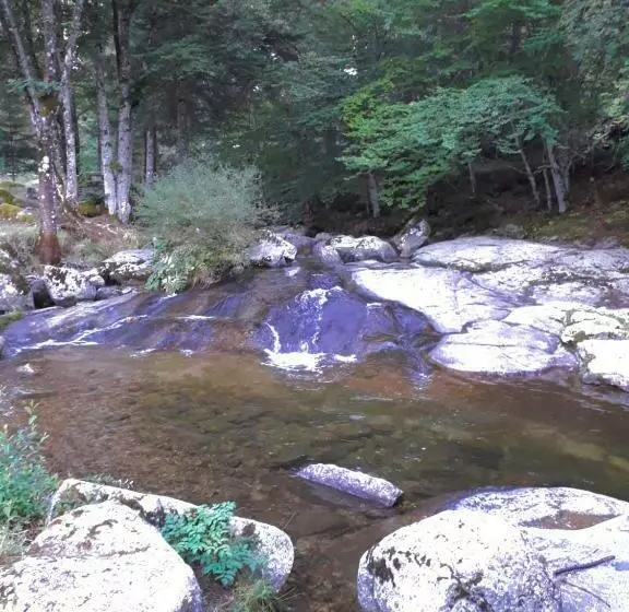 ユースホステル Le Pont Du Moulin
