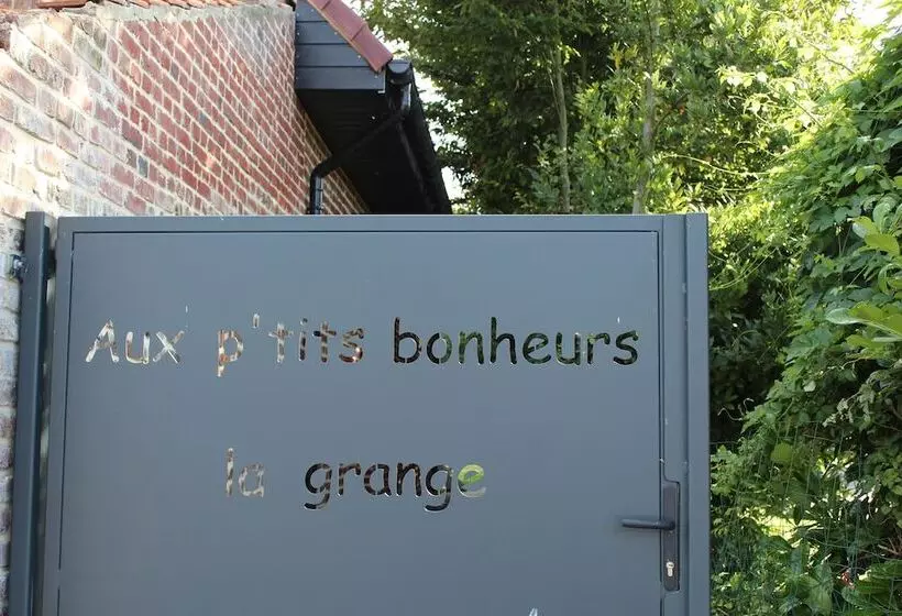 Aamiaismajoitus (B&B) Aux P Tits Bonheurs La Grange