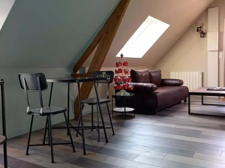 Aamiaismajoitus (B&B) Aux P Tits Bonheurs La Grange