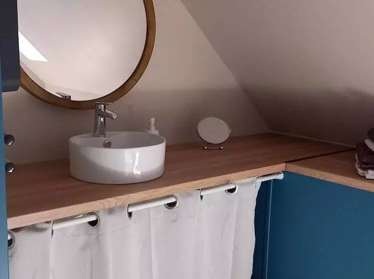 Aamiaismajoitus (B&B) Aux P Tits Bonheurs La Grange