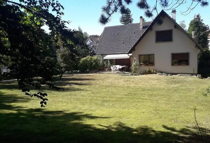 Aamiaismajoitus (B&B) Chambre D Hôtes Du Schneeberg