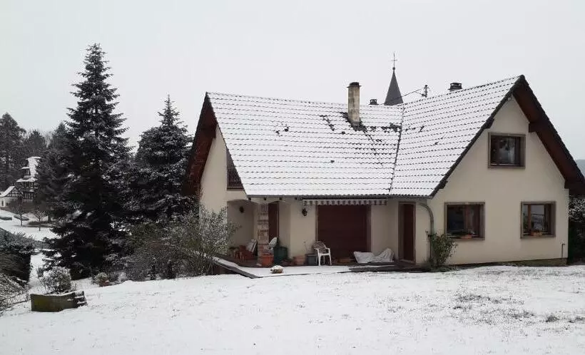 Aamiaismajoitus (B&B) Chambre D Hôtes Du Schneeberg