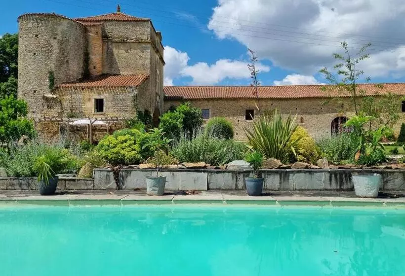 Aamiaismajoitus (B&B) Château De La Cressonnière