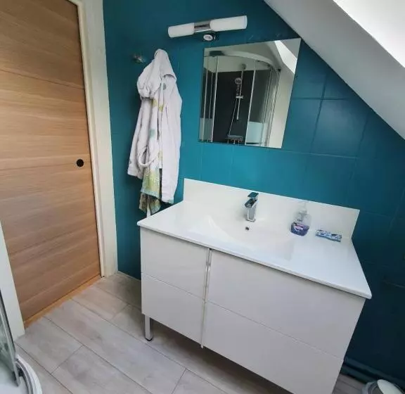 Aamiaismajoitus (B&B) La Maison Du Roi Vives Eaux