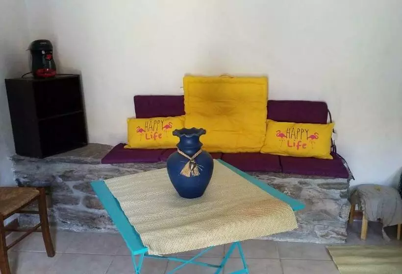 Aamiaismajoitus (B&B) Le Petit Nid