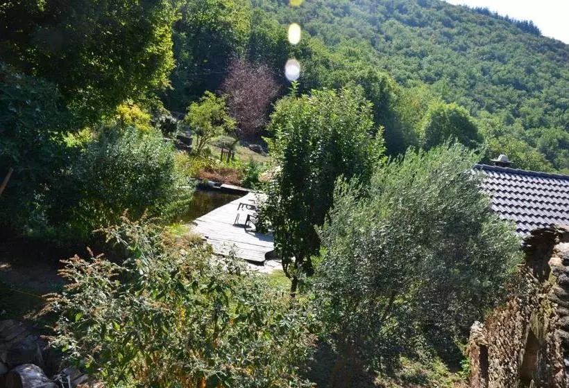 Aamiaismajoitus (B&B) Le Petit Nid