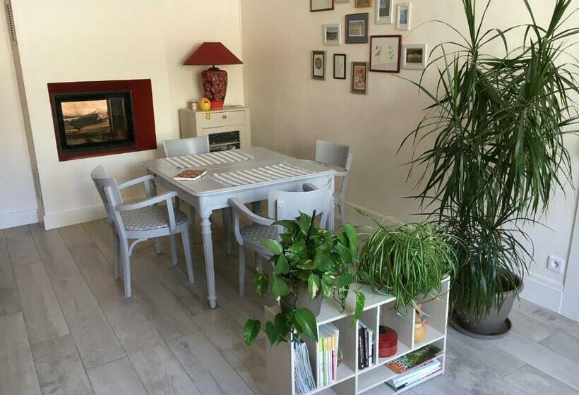 Bed and Breakfast Les Chambres De Marthe