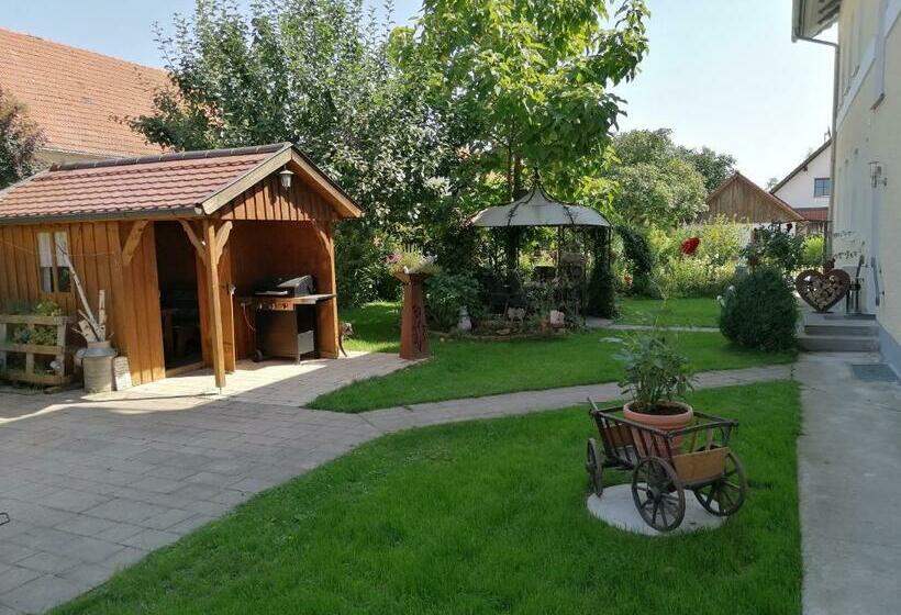 Bed and Breakfast Pension Zum Bären