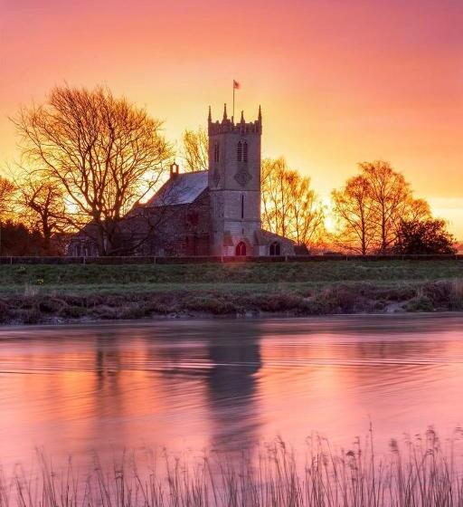 Bed and Breakfast Riverbank Guest House