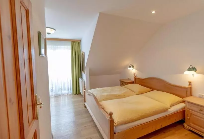 Gasthof Pension Riedl