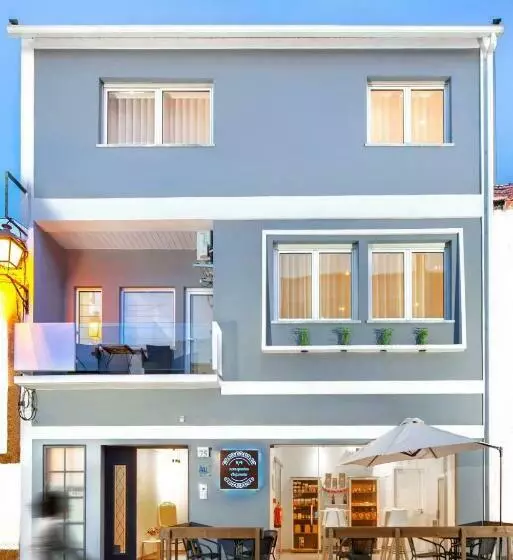 ホテル 9 Quartos Alojamento