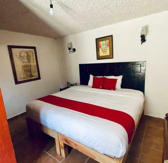 فندق De Cervantes