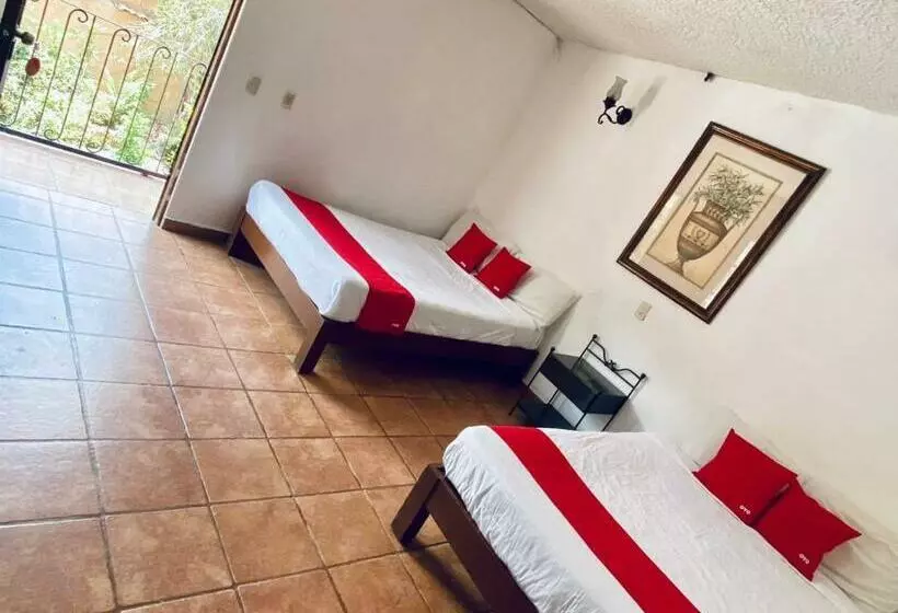 ホテル De Cervantes