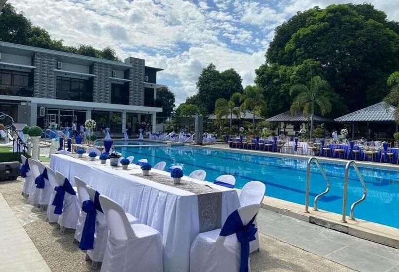 L’hyacinth Hotel And Resort