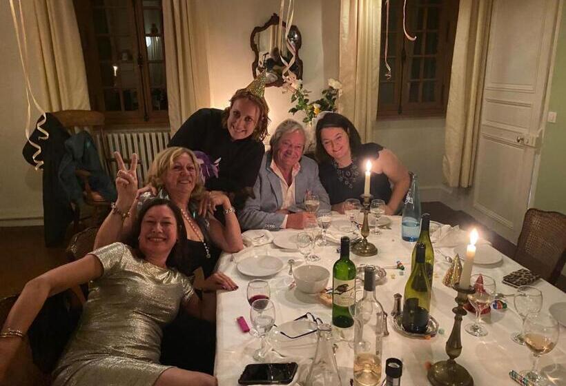 פנסיון Au Vieux Château