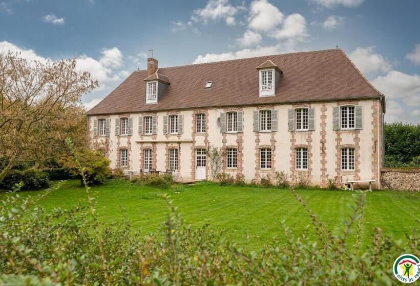 פנסיון Au Vieux Château