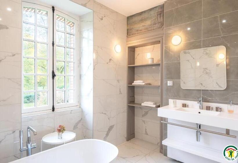 פנסיון Au Vieux Château