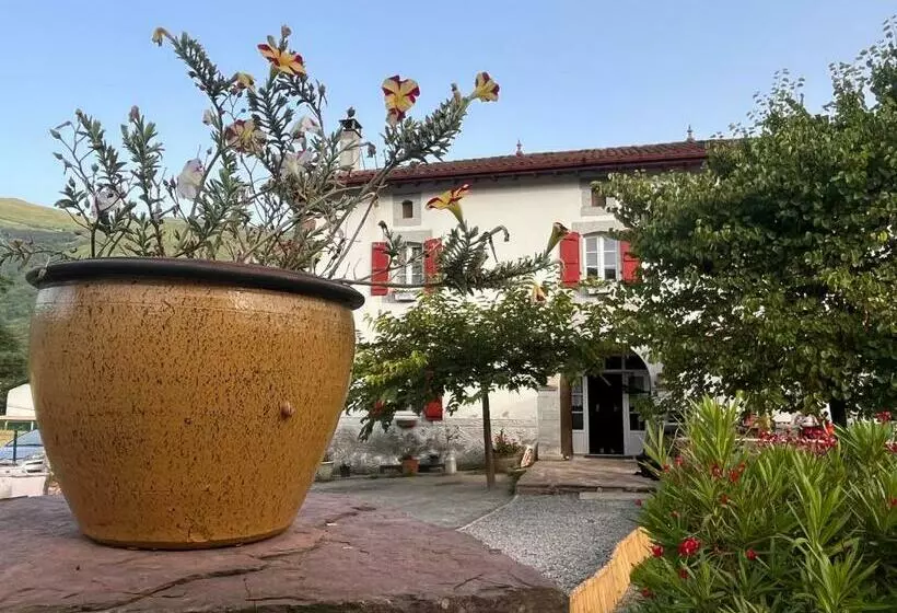 Majatalo Chambres D Hôtes Etche Iza